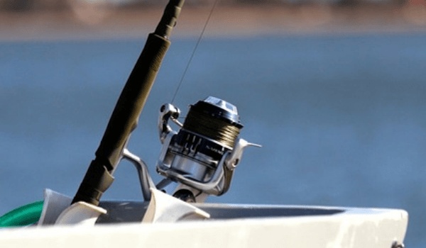 钓鱼新革命：美之灵纳米鱼漂套装让你钓得更轻松